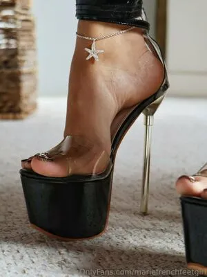 Mariefrenchfeetgirl OnlyFans Leaked Free Thumbnail Picture - #34QO3Q8mrL