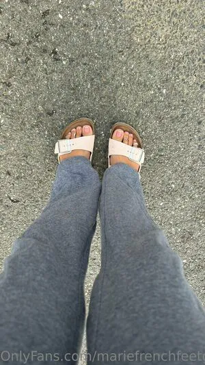 Mariefrenchfeetgirlfree OnlyFans Leaked Free Thumbnail Picture - #OmbPdLuvZ3