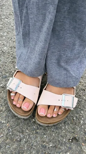 Mariefrenchfeetgirlfree OnlyFans Leaked Free Thumbnail Picture - #eThkV94lhP