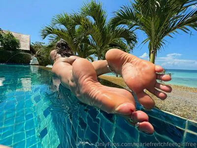 Mariefrenchfeetgirlfree OnlyFans Leaked Free Thumbnail Picture - #oGdSo5cWae