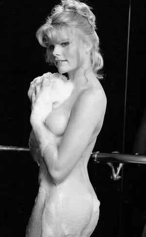 Mariel Hemingway OnlyFans Leaked Free Thumbnail Picture - #dPZ8GyIe06