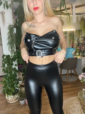 Mariela Ella OnlyFans Leaked Free Thumbnail Picture - #5njN6fQ7Xq