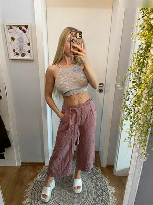 Mariela Ella OnlyFans Leaked Free Thumbnail Picture - #dceZpThURD
