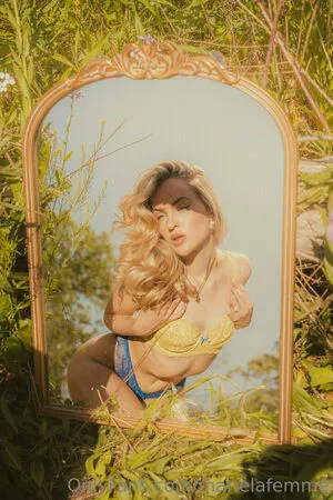Marielafemme OnlyFans Leaked Free Thumbnail Picture - #4HvnRMw3FI