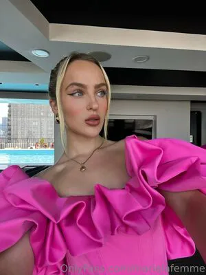 Marielafemme OnlyFans Leaked Free Thumbnail Picture - #VoqawtYxst