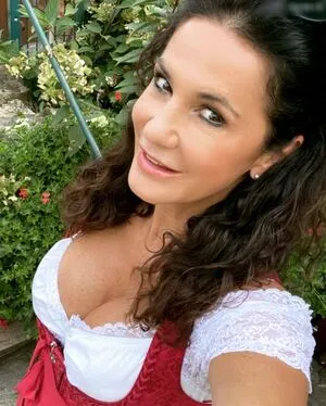 Mariella Ahrens OnlyFans Leaked Free Thumbnail Picture - #5eGXGhTMW2