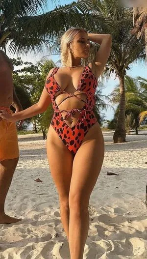 Marieluise Leder OnlyFans Leaked Free Thumbnail Picture - #4Gsu6rEaAd
