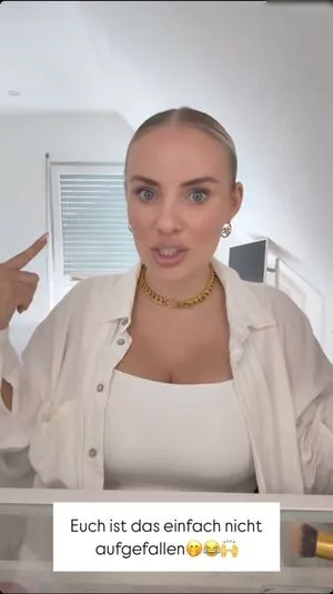 Marieluise Leder OnlyFans Leaked Free Thumbnail Picture - #5Go9WZAwRl