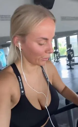 Marieluise Leder OnlyFans Leaked Free Thumbnail Picture - #9IA5x60a7W