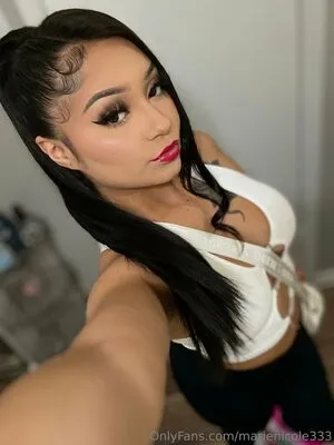 Marienicole333 OnlyFans Leaked Free Thumbnail Picture - #HToCsz643D