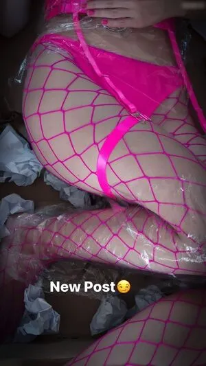Mariia Well OnlyFans Leaked Free Thumbnail Picture - #1VGmcDr9fs