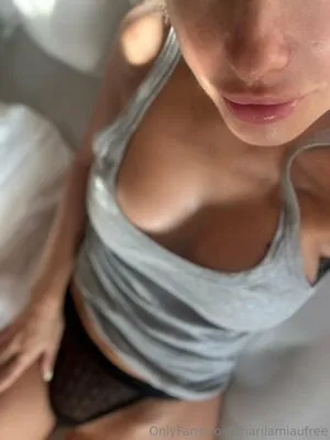 Mariiamiaufree OnlyFans Leaked Free Thumbnail Picture - #5t8wDweMg6