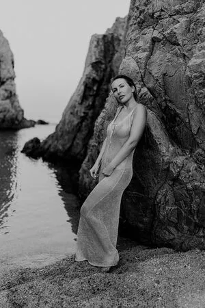 Mariiamiaufree OnlyFans Leaked Free Thumbnail Picture - #ZCowLhDVyy