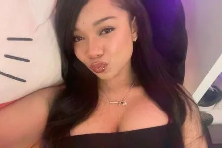 Mariiiisel OnlyFans Leaked Free Thumbnail Picture - #I3mOwkKpJf