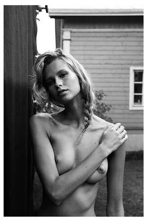 Mariina Keskitalo OnlyFans Leaked Free Thumbnail Picture - #4TJNIONIum