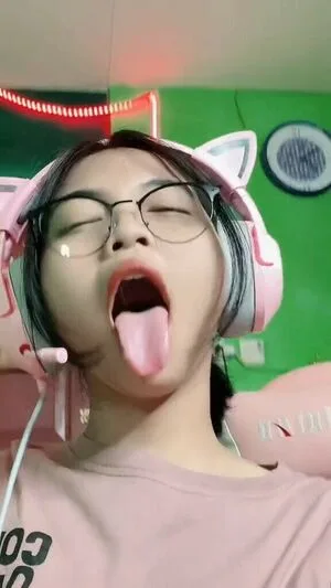 Marina Chaan OnlyFans Leaked Free Thumbnail Picture - #XWDbARMMMC