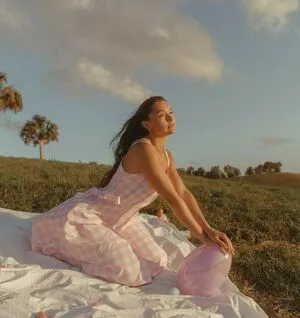 Marina Gonzalez OnlyFans Leaked Free Thumbnail Picture - #4OuYKgAAQD