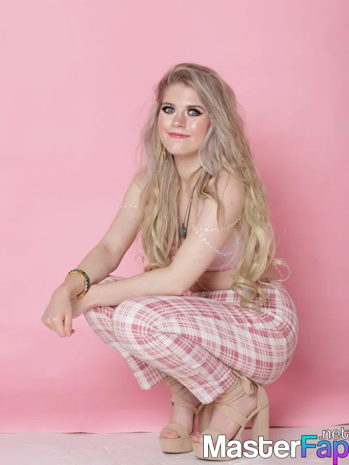 marina-joyce