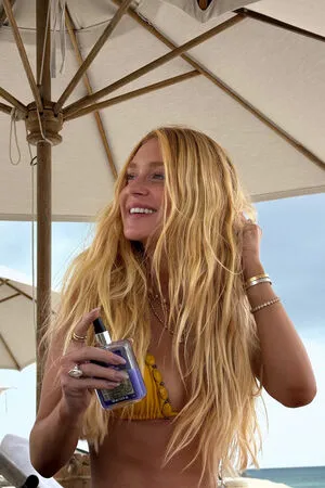 Marina Ruy Barbosa OnlyFans Leaked Free Thumbnail Picture - #mv4bQgU6Do