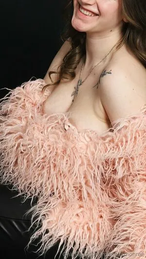 Marinamonroefree OnlyFans Leaked Free Thumbnail Picture - #EsHtxONR9t