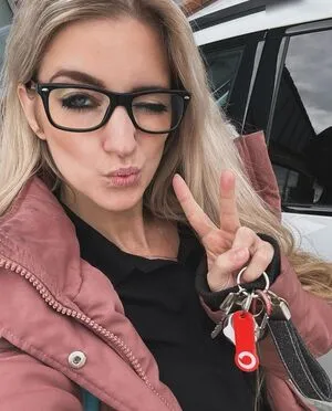 Marinka OnlyFans Leaked Free Thumbnail Picture - #1G1Tqfc6Xt