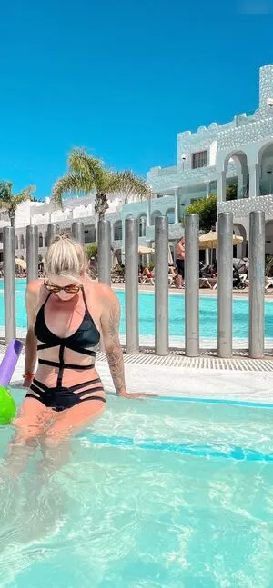 Marinka OnlyFans Leaked Free Thumbnail Picture - #i1QvPMjFlb