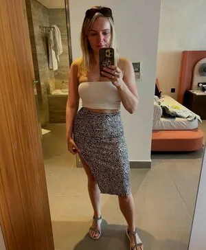 Mariola Robe OnlyFans Leaked Free Thumbnail Picture - #Kwk9ziJDe5