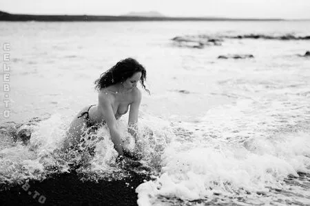 Mariouge OnlyFans Leaked Free Thumbnail Picture - #Z37JShCWU8