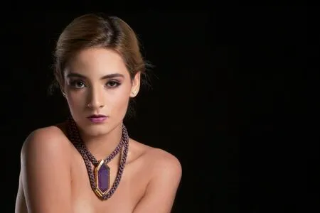 Maripaez OnlyFans Leaked Free Thumbnail Picture - #QnGAHXCTM0