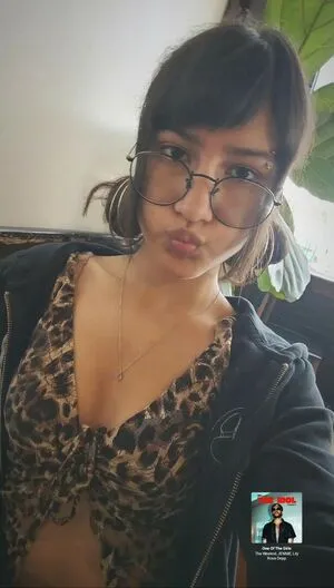Marireadytoparti OnlyFans Leaked Free Thumbnail Picture - #c4MfTMkuVC