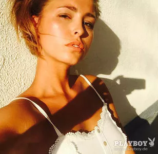 Marisa Papen OnlyFans Leaked Free Thumbnail Picture - #3UpEx5FDEN