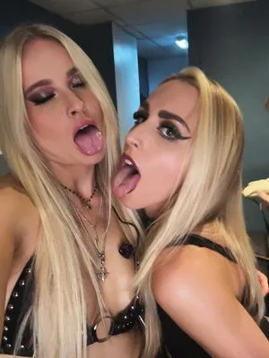 Marisa Rodriguez Singer OnlyFans Leaked Free Thumbnail Picture - #2B4mEL2Jh2