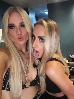 Marisa Rodriguez Singer OnlyFans Leaked Free Thumbnail Picture - #Zs6sFlGu4w