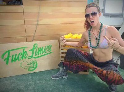 Marisha Ray OnlyFans Leaked Free Thumbnail Picture - #565Ydfq4Mt