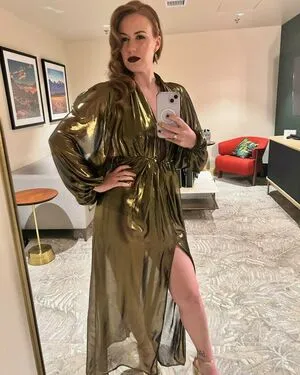 Marisha Ray OnlyFans Leaked Free Thumbnail Picture - #ZFFg2MgJ72