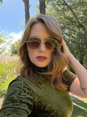 Marisha Ray OnlyFans Leaked Free Thumbnail Picture - #dCytXXT4Ih