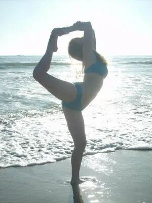 Marisha Ray OnlyFans Leaked Free Thumbnail Picture - #rbgzyAyRU2