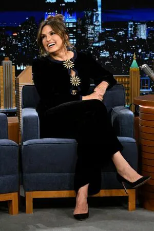 Mariska Hargitay OnlyFans Leaked Free Thumbnail Picture - #pnRfCluAg3