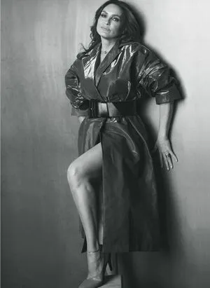 Mariska Hargitay OnlyFans Leaked Free Thumbnail Picture - #q2P3uDOR98