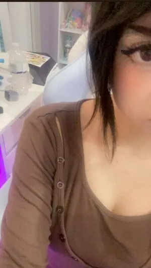 Marisnot12 OnlyFans Leaked Free Thumbnail Picture - #2RnxCElorY