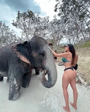 Maritza OnlyFans Leaked Free Thumbnail Picture - #GOStHunRdy