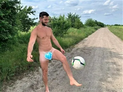 Marius94 OnlyFans Leaked Free Thumbnail Picture - #wSla8vFWJE
