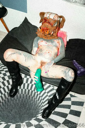 Marizombie666 OnlyFans Leaked Free Thumbnail Picture - #0RG2P2ko6n