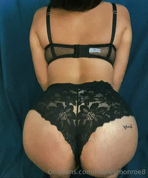 Marleymonroe8 OnlyFans Leaked Free Thumbnail Picture - #m8nBhfhuG0