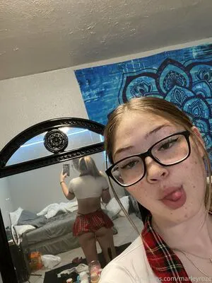 Marleyroze OnlyFans Leaked Free Thumbnail Picture - #zRYEsa8taN