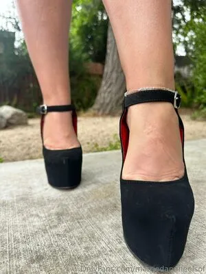 Marriedandheelsof OnlyFans Leaked Free Thumbnail Picture - #BgGdWRY2n5