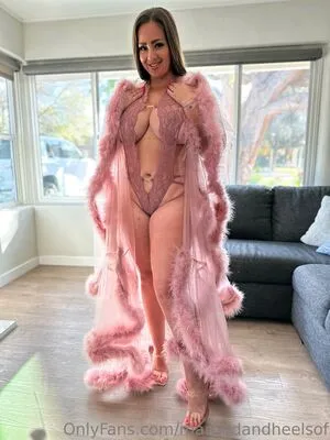 Marriedandheelsof OnlyFans Leaked Free Thumbnail Picture - #Ku1NcgVozk