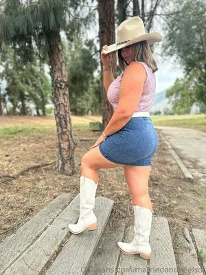 Marriedandheelsof OnlyFans Leaked Free Thumbnail Picture - #YfqxoXTpN5