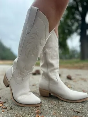 Marriedandheelsof OnlyFans Leaked Free Thumbnail Picture - #gedf0aoTJi