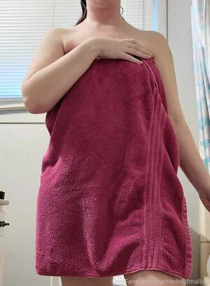 Marriedmilfmallori OnlyFans Leaked Free Thumbnail Picture - #oqTF3er9vW